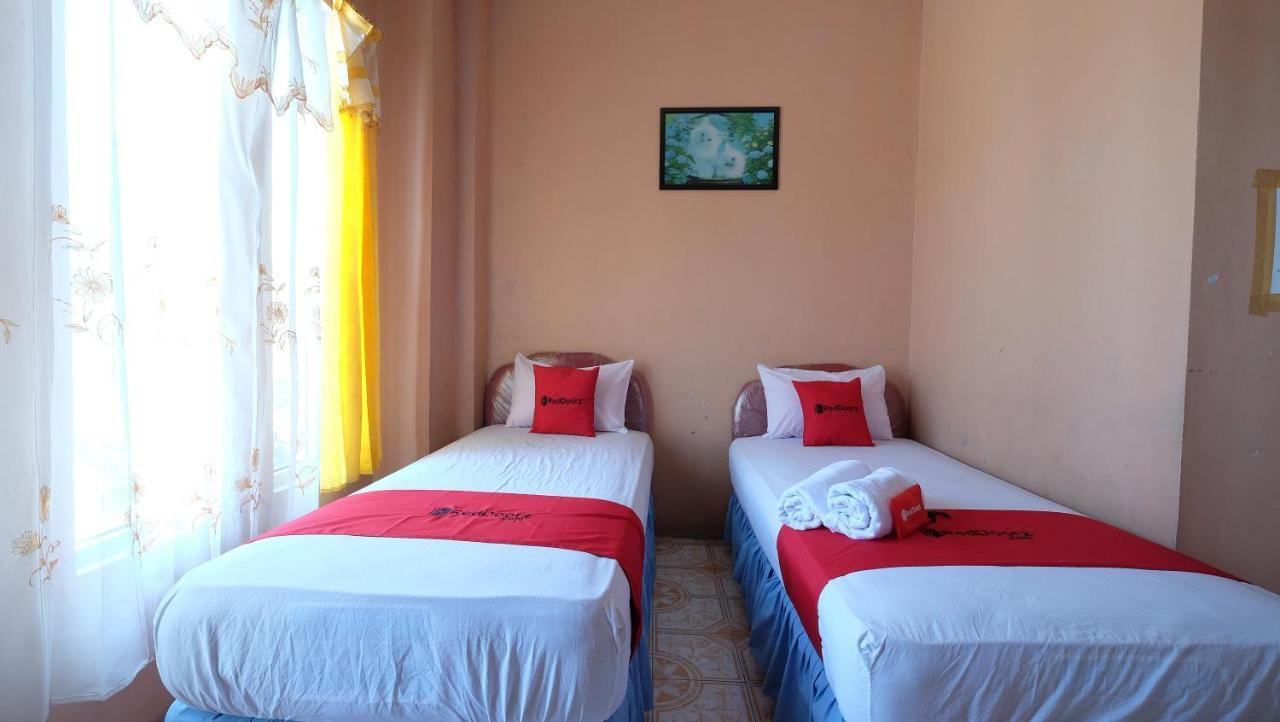 Reddoorz Near Mangrove Forest Kupang Kupang  Exterior photo
