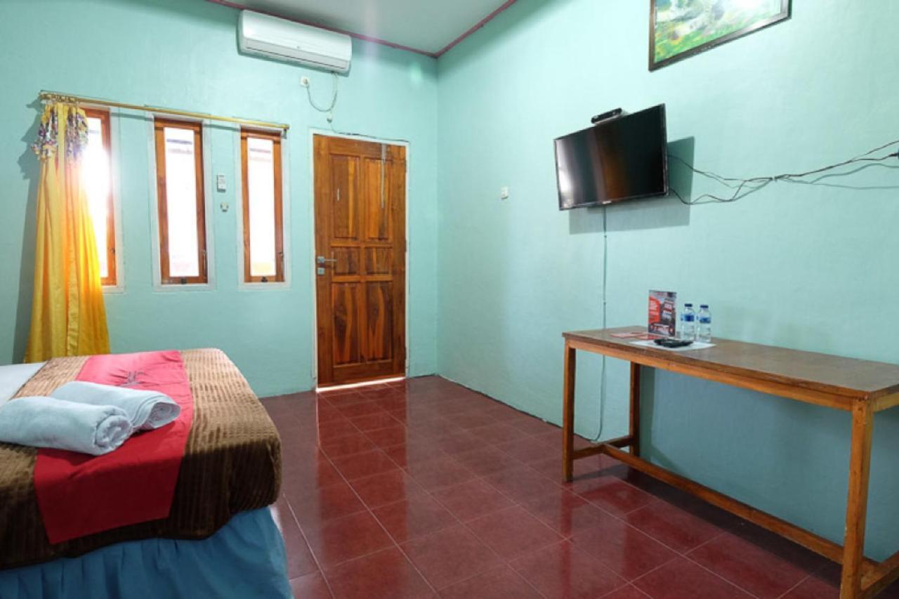 Reddoorz Near Mangrove Forest Kupang Kupang  Exterior photo